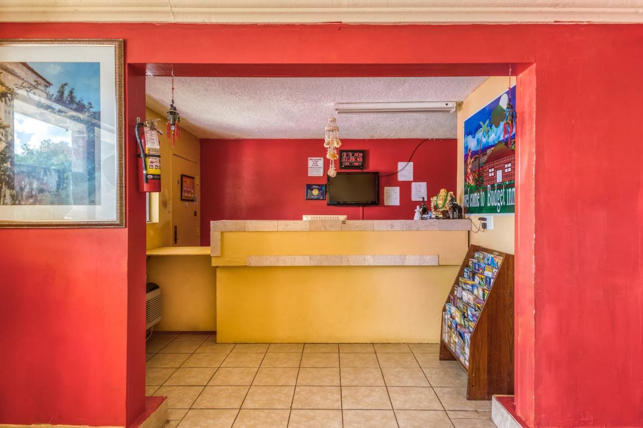 Budget Inn And Suites Crowley Экстерьер фото